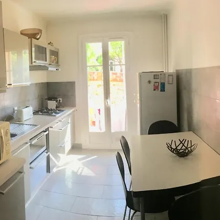 密涅瓦公寓 * 芒通